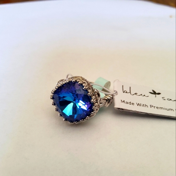 Sterling Silver Ring Sz 8 - Picture 3 of 9